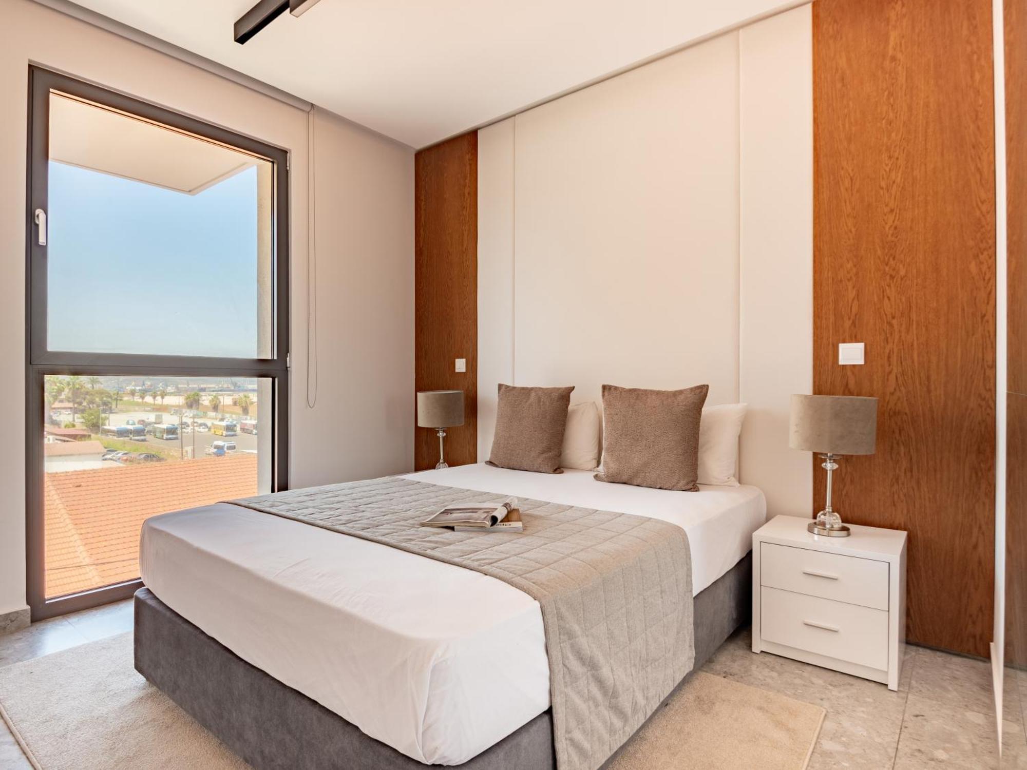 Sanders Gaia - Bright Two-Bedroom Apartment With Sea View Larnaca Exteriör bild